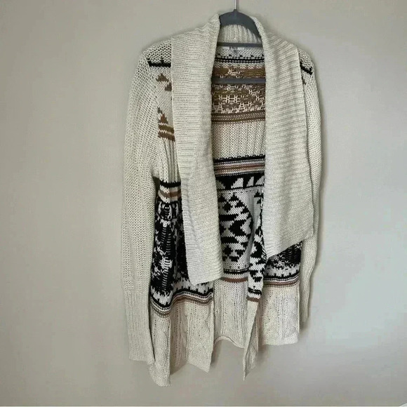BB Dakota Wool Blend Tribal Aztec Pattern Ivory Knit Cardigan Women’s Size XS - Picture 2 of 7